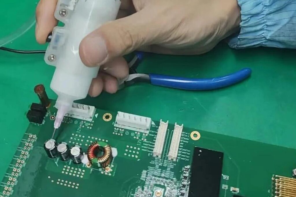 electronics potting dispensing